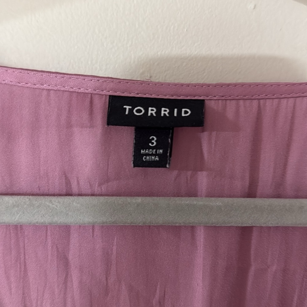 Torrid Blouse - Picture 2 of 4
